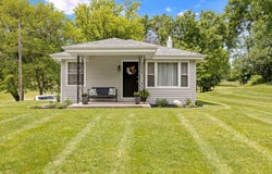 11S130 Madison Street, Burr Ridge, IL 60527