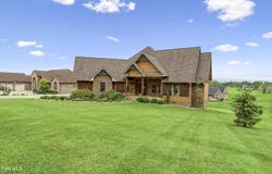 2220 Old Tusculum Road, Greeneville, TN 37745