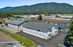 1313 N Division Ave, Sandpoint, ID 83864