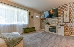 8224 W Waterford Ave, Greenfield, WI 53220