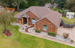 108 Mossy Creek Dr, Hallsville, TX 75650
