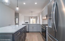 32 Priddle Lane, Latham, NY 12110