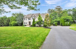 15 Conor Road, Jackson, NJ 08527