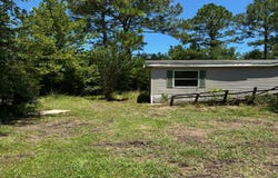 6079 Road 382, Kiln, MS 39556