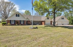 15642 N 104th East Avenue, Collinsville, OK 74021