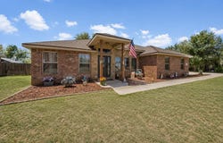 107 Echols Dr, Coahoma, TX 79511