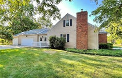 1166 Sherman Street, Geneva, OH 44041