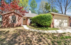1762 Oxford  PL, Springdale, AR 72764