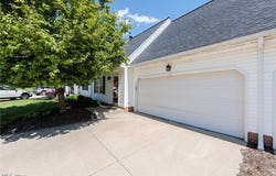1979 Sandy Hook, Stow, OH 44224
