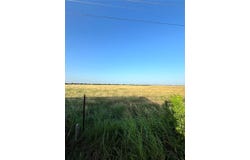 360 Meadow Valley LOOP, Jarrell, TX 76537