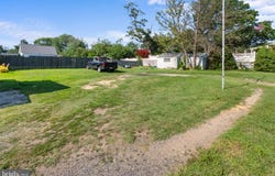 1313 RED BANK AVENUE, WEST DEPTFORD, NJ 08086
