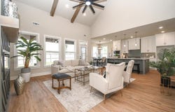 1831 Utopia  ST, Centerton, AR 72719