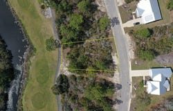 395 Royal Tern Way, Carrabelle, FL 32322