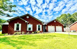 614 Powell Blvd, Albertville, AL 35950
