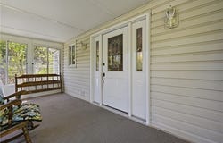 2983 Edgecliff Rd, Lower Burrell, PA 15068