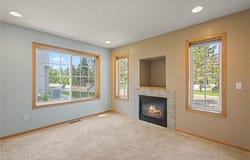 1663 County Road D E, Maplewood, MN 55109