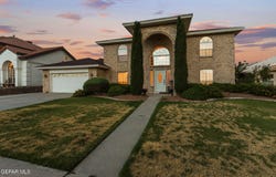 6518 Jim De Groat Drive, El Paso, TX 79912