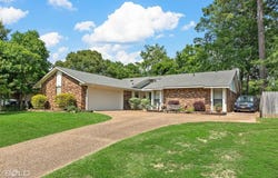 8517 Woodhill Lane, Haughton, LA 71037
