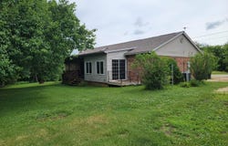 10827 Highridge Road, Aurora, IN 47001
