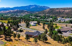 111 VALLEY VIEW DR, John Day, OR 97845