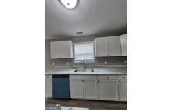 241 Charlotte, Statham, GA 30666