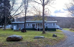 846-848 Silas Tompkins Road, Hancock, NY 12760