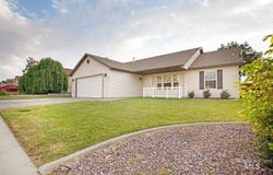 1552 Dana St, Twin Falls, ID 83301