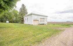 1961 Fig Ave, Alvord, IA 51230