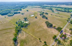 1408 County Road 3341 N, Sulphur Springs, TX 75482