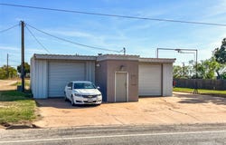 704 N 1st, Haskell, TX 79521
