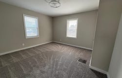 325 S BROADWAY, GLOUCESTER CITY, NJ 08030