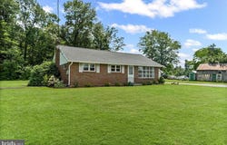 566 STATE STREET, MERTZTOWN, PA 19539