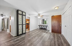 800 E Old Willow Road, Prospect Heights, IL 60070