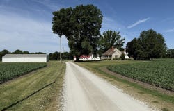 311 Stouffer Road, Sterling, IL 61081