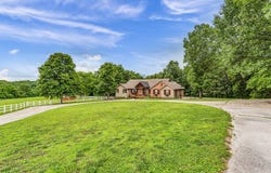 2029 Moon Valley Road, Ozark, MO 65721