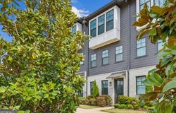 6540 Beacon Drive, Sandy Springs, GA 30328