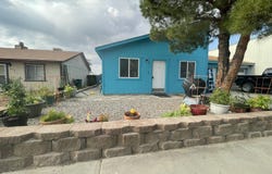 1621 E 21ST Street, Farmington, NM 87401