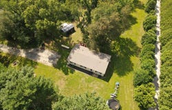 293 E 1350 N, Wheatfield, IN 46392