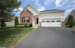 25 APPLEGATE DRIVE, FLORENCE, NJ 08518
