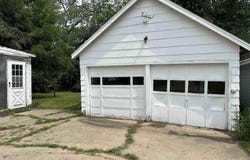 620 N Blanche Ave, Madison, SD 57042