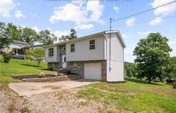 5290 David Drive, Cross Lanes, WV 25313