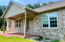 956 S LAKEWOOD Drive, RIDGELEY, WV 26753