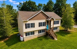 9 Jake Henry Drive, Marlboro, NY 12542