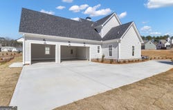 45 Stubbs Hill, Senoia, GA 30276