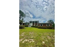1800 Hwy 32, Douglas, GA 31533