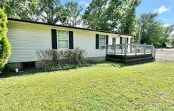403 S Center Street, Grove, OK 74344