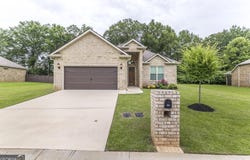 504 Clifton Road, Perry, GA 31069