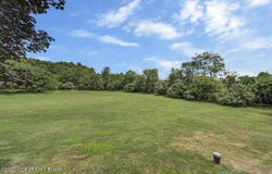 648 Marion Lane, Brodheadsville, PA 18322