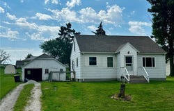 555 Main Avenue S, Harmony, MN 55939