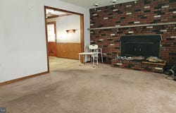 39 MAE Drive, HAMILTON, NJ 08620